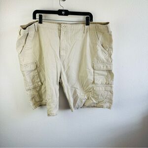 Stanley Khaki Cargo Shorts Size 44